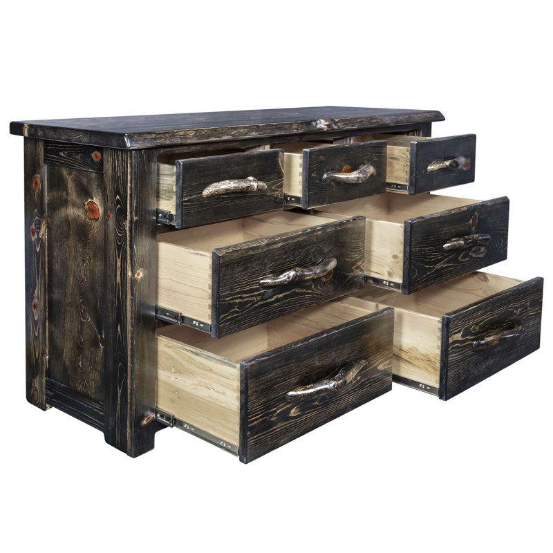 Commode 7 tiroirs Big Edge de la collection Big Sky avec teinture jacobine et laque transparente
