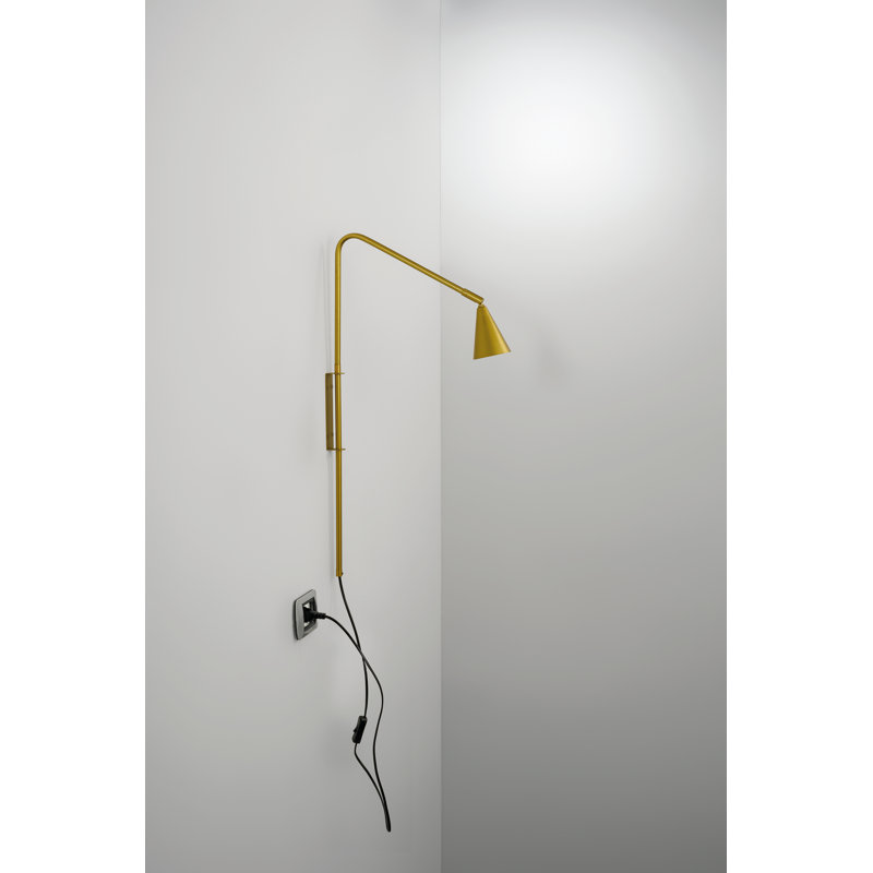 Nairobi Plug-in Wallchiere, Gold