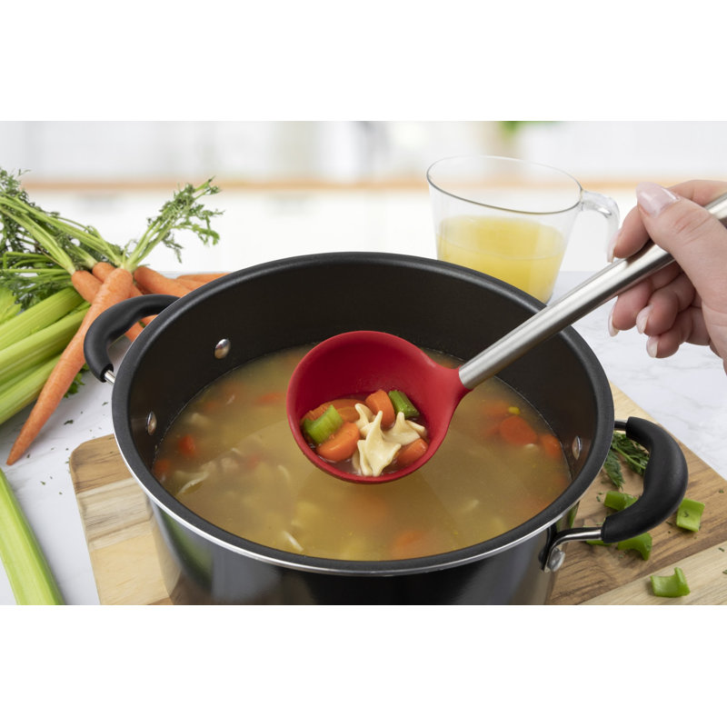 Louche en silicone avec poignée en acier inoxydable pour ragoûts et sauces Tovolo, Cayenne