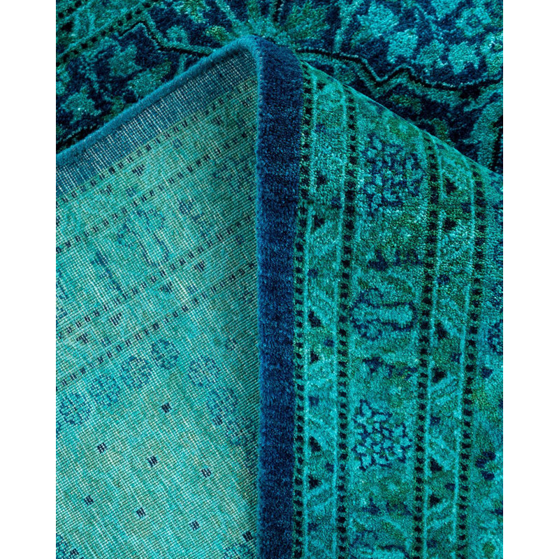 Tapis unique en laine 6 pi 3 po x 6 pi 5 po Libertad