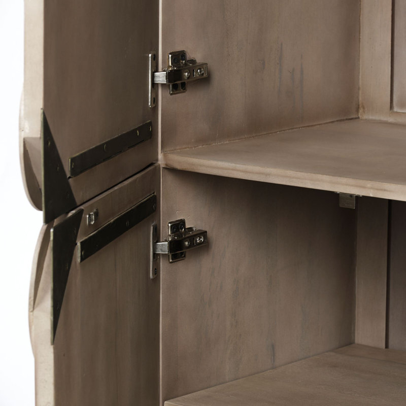 Macfoy Armoire