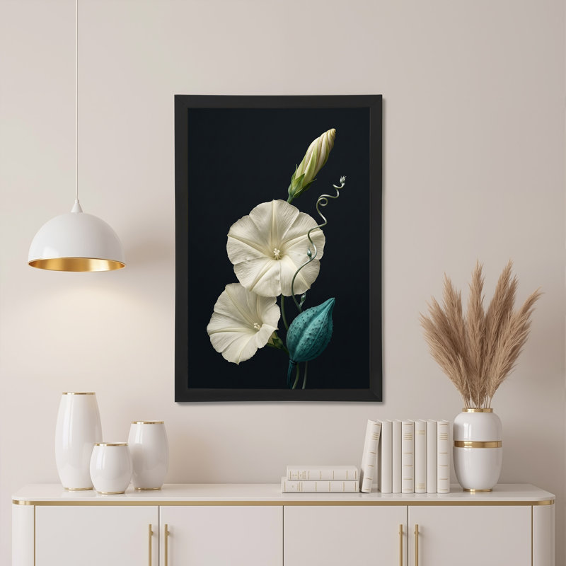 «White Morning Glory», fleurs et sarcelle sur toile noire, 18"H x 12"W
