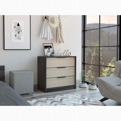 Commode compacte à trois tiroirs Kaia, option de rangement dans la chambre à coucher