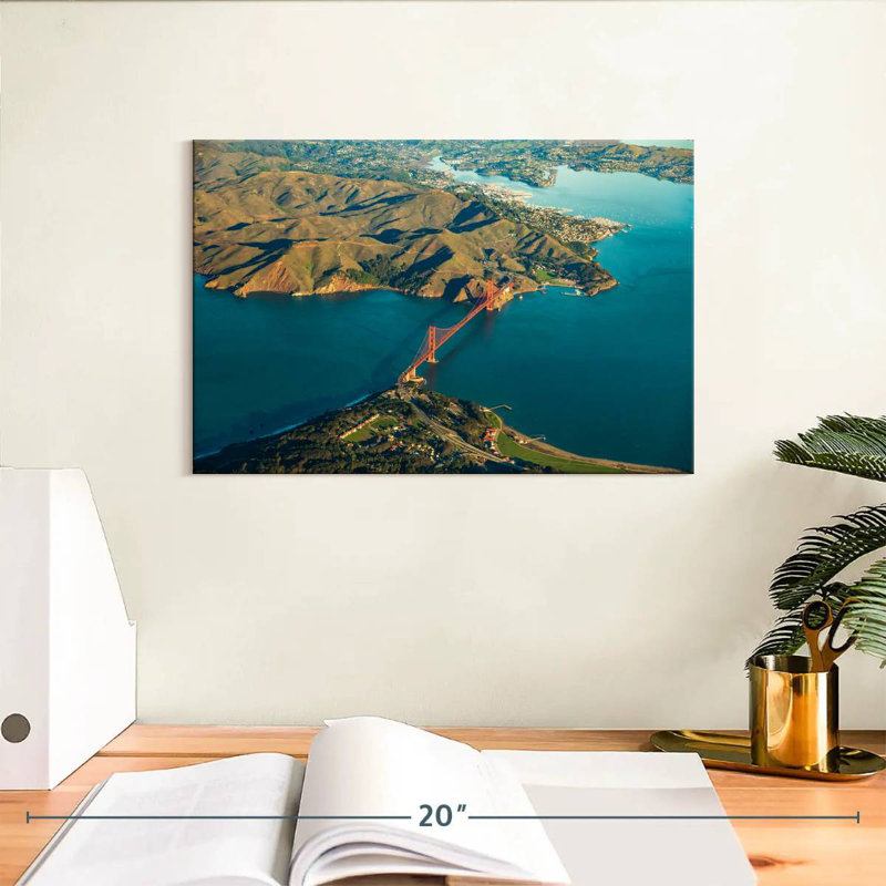 Vue aérienne du Golden Gate Bridge, H 8 po x l 12 po