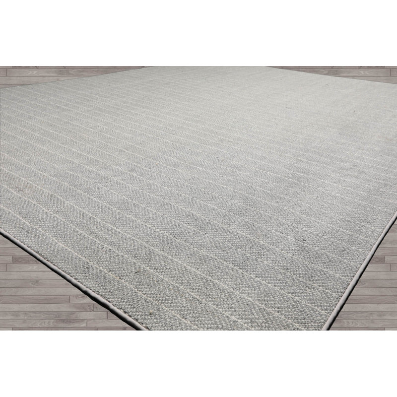 Tapis gris cendré touffeté à la main à motif de chevrons, Rectangle 7 pi 6 po x 9 pi 6 po