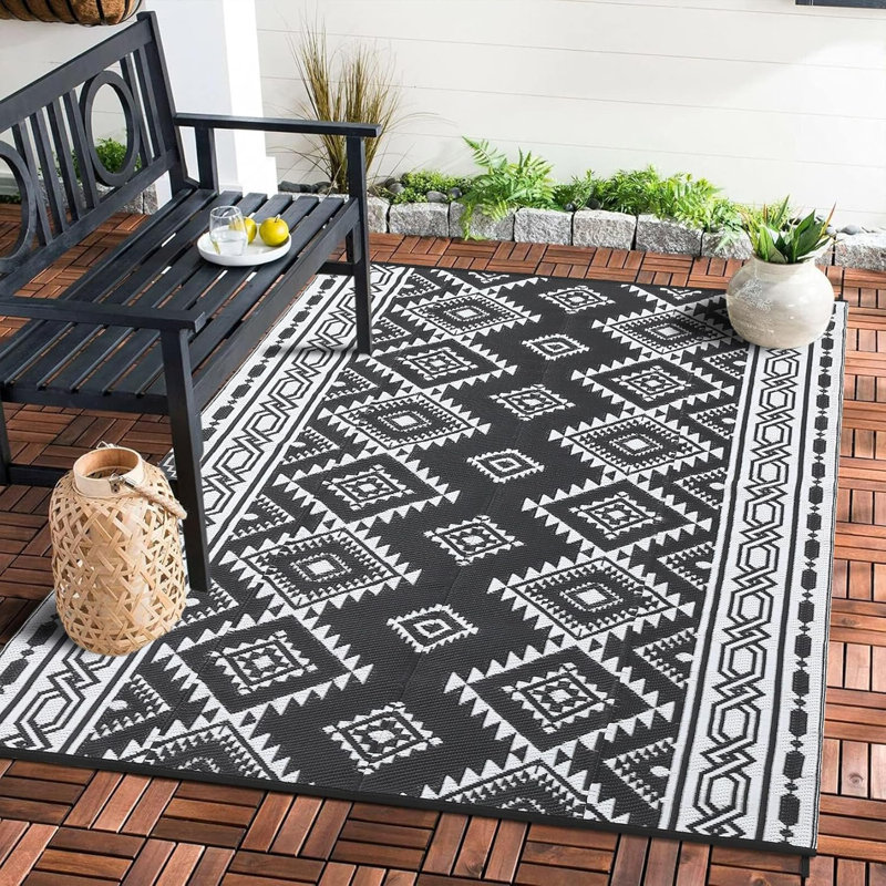 5' x 8' Reversible Plastic Straw Rug Modern Outdoor Floor Mat RV Patio Backyard Picnic Beach Trailer Camping Bohemia Black & White