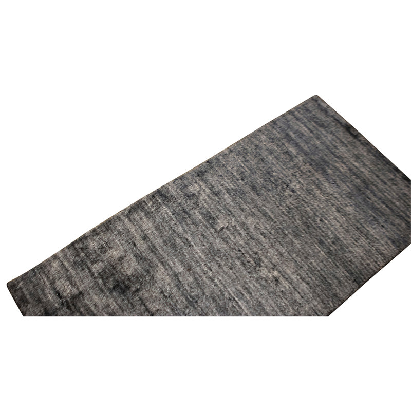 Tapis gris foncé noué à la main