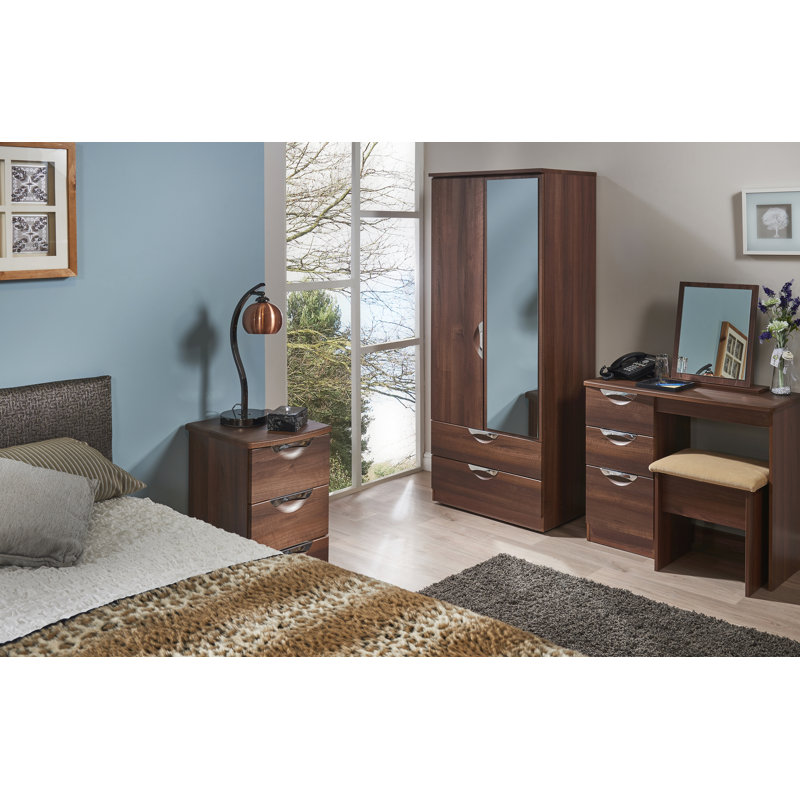 Fully Assembled Ratley Blanket Trunk, Noche Walnut