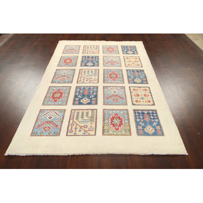 Tapis ivoire noué à la main de conception unique 5 pi 1 po x 7 pi 9 po