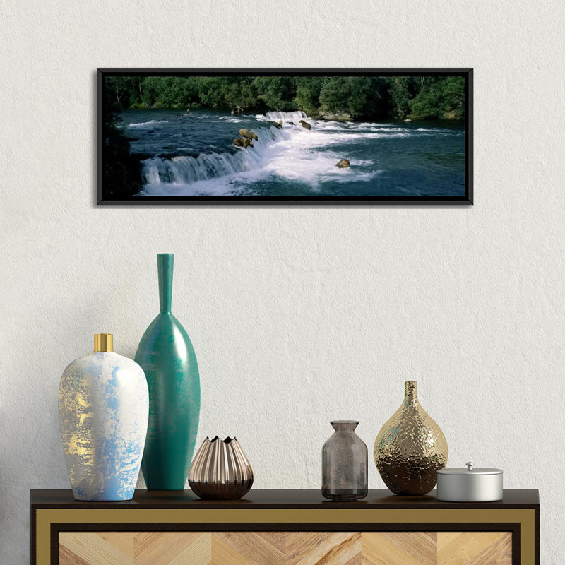 Bears Fish Brooks Fall Katmai AK par Panoramic Images - Giclée sur toile tendue avec châssis, H 24 po x l 72 po x P 1,5 po