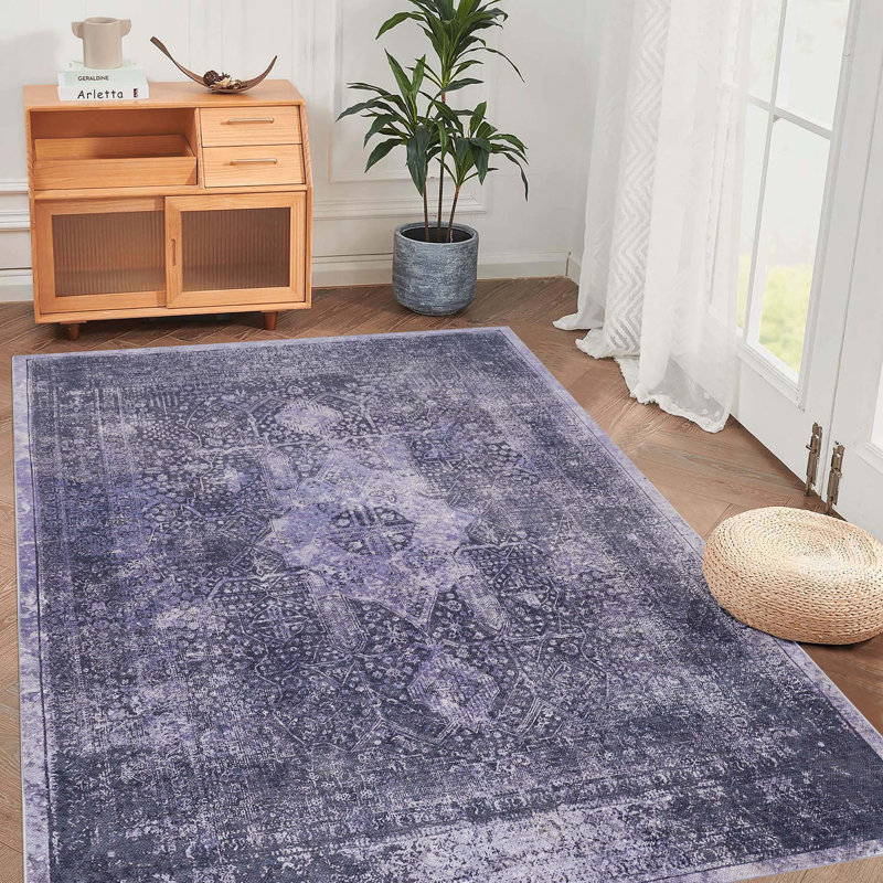 Nesanel Rug, Rectangle 6' x 9'