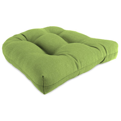 19" x 19" Contoured Outdoor Wicker Seat Cushion