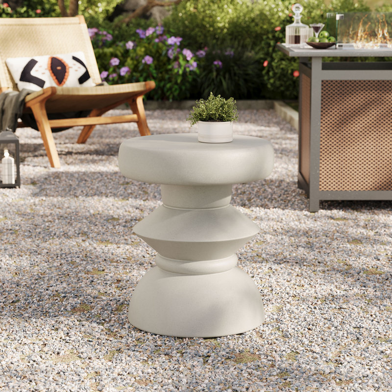 Terza Round 15.75'' Outdoor Side Table