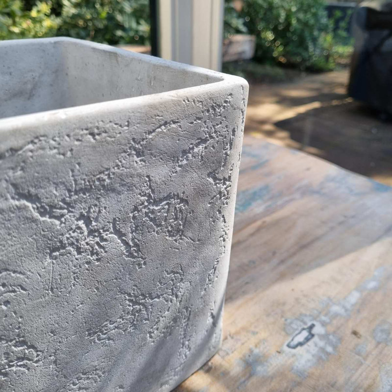 Bridgette Planter Box, 20.5 cm H x 21 cm W x 21 cm D