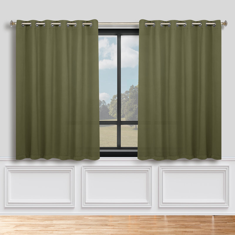 Paire de rideaux obscurcissant avec œillets Millendon, Vert olive, L 70 po x L 63 po
