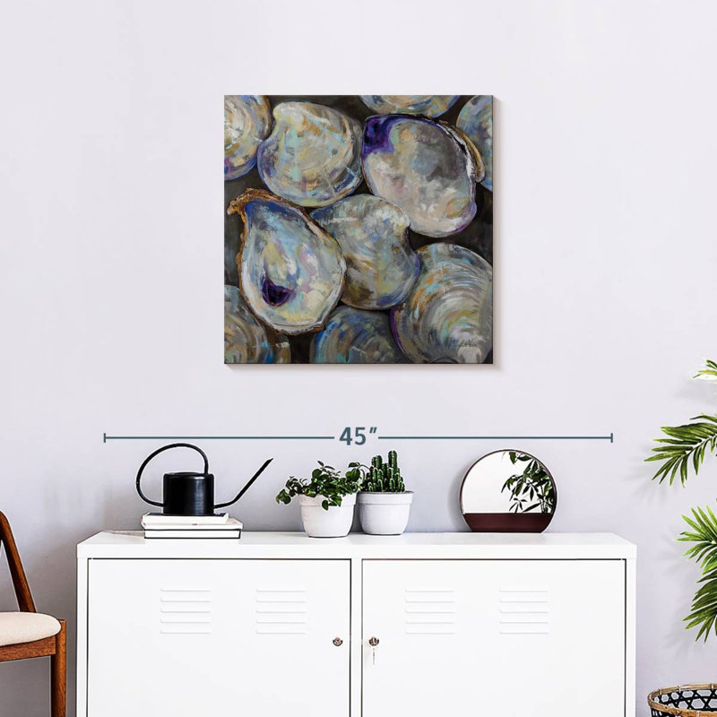 Brampt Lost Oyster, 24" H x 24" W