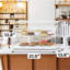 Présentoir à pâtisserie à 2 plateaux