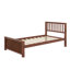 Lit plateforme en bois avec tête de lit, pied de lit et lattes en bois-375607764