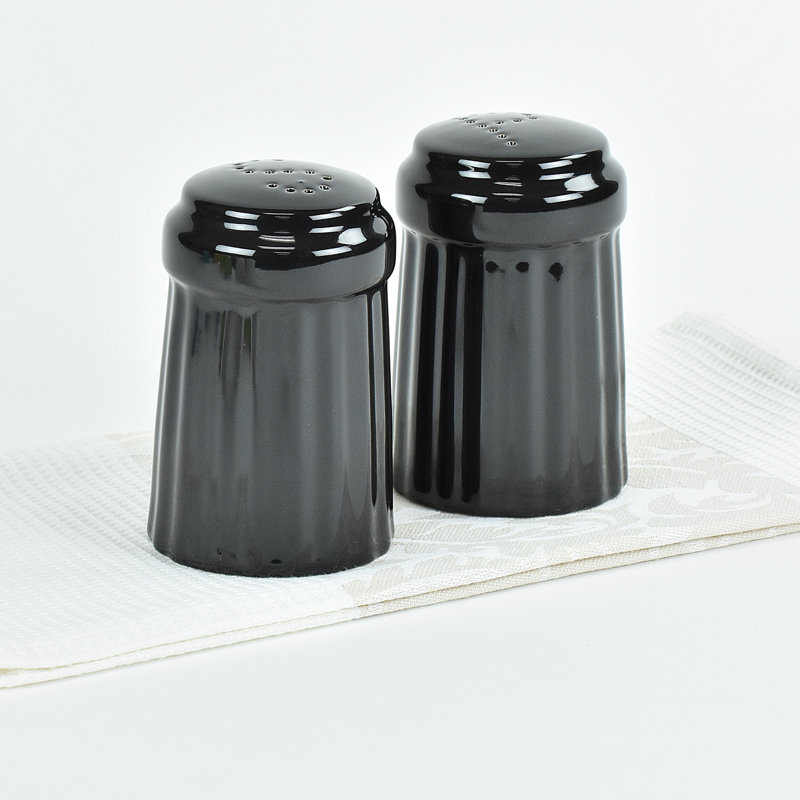 Omniware Simsbury Salt and Pepper Set, Black