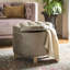 Repose-pieds de rangement rond en velours Hemi de 20,8 po Hemi-22170428