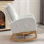 Chaise berçante avec repose-pieds à haut dossier-549167399