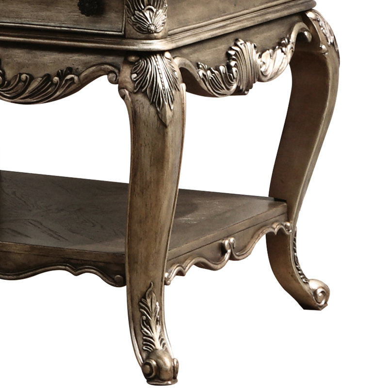 Table de bout chaleureuse en chêne de style rétro avec tiroir et tablette inférieure