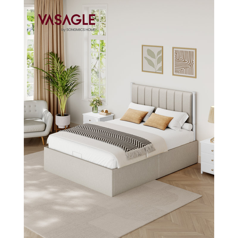 Metal Bed, White