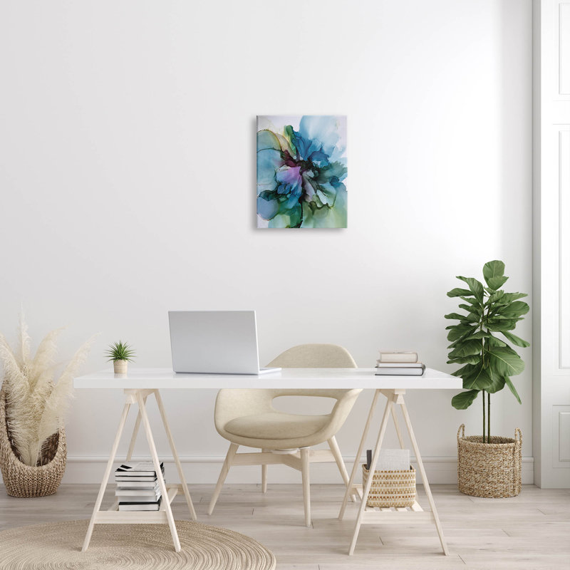 "Blooming Abstract Arrangement", art mural par Emma Catherine Debs, H 20 po x l 16 po x P 1,5 po, Toile tendue