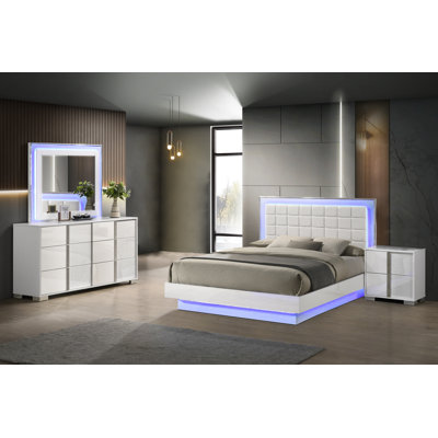 Elma Upholstered Platform 4 Piece Bedroom Set by Brayden Studio
