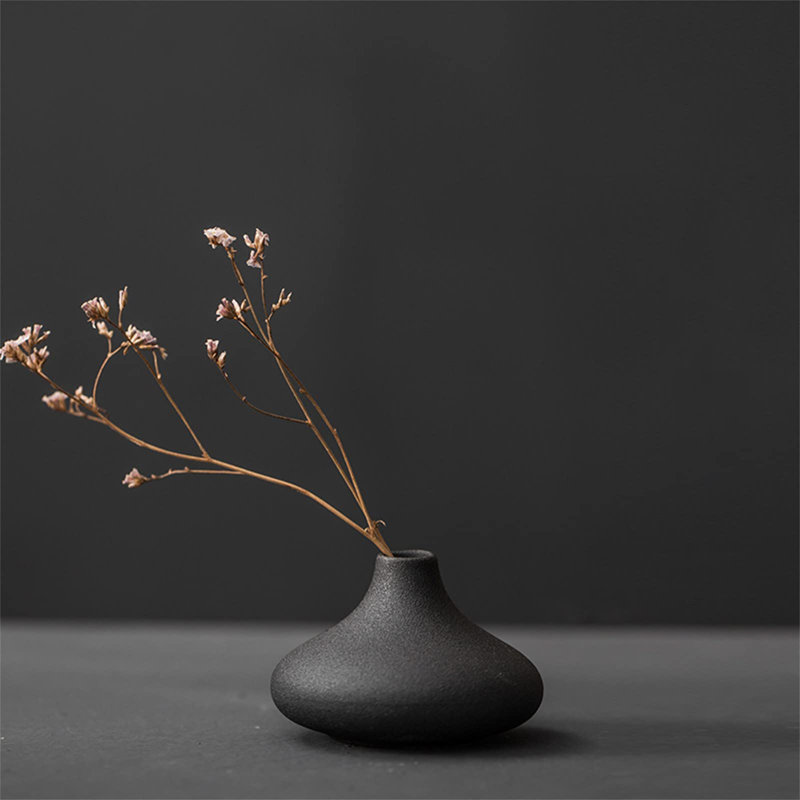 Ceramic / Porcelain Table Vase