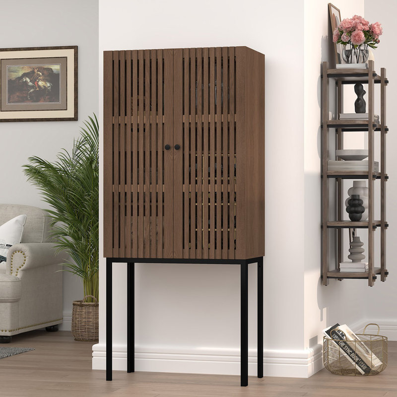 Armoire à vin haute, Brun