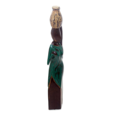 Sculpture en bois Water Jug