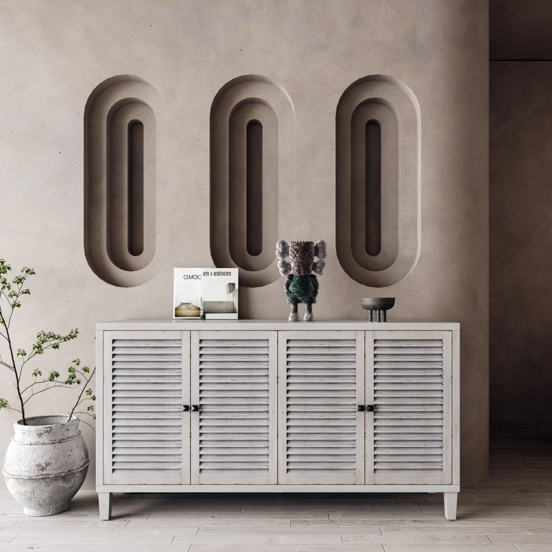 Armoire décorative classique