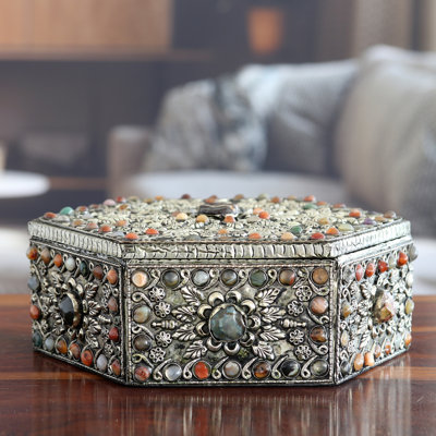 Boîte à bijoux en laiton plaqué nickel
