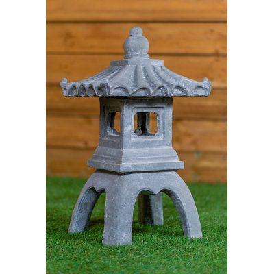 Statue lanterne pagode