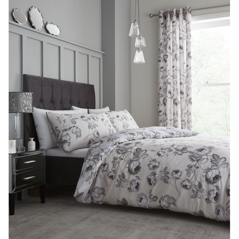 Shrewsbury Easy Care Eyelet Curtains