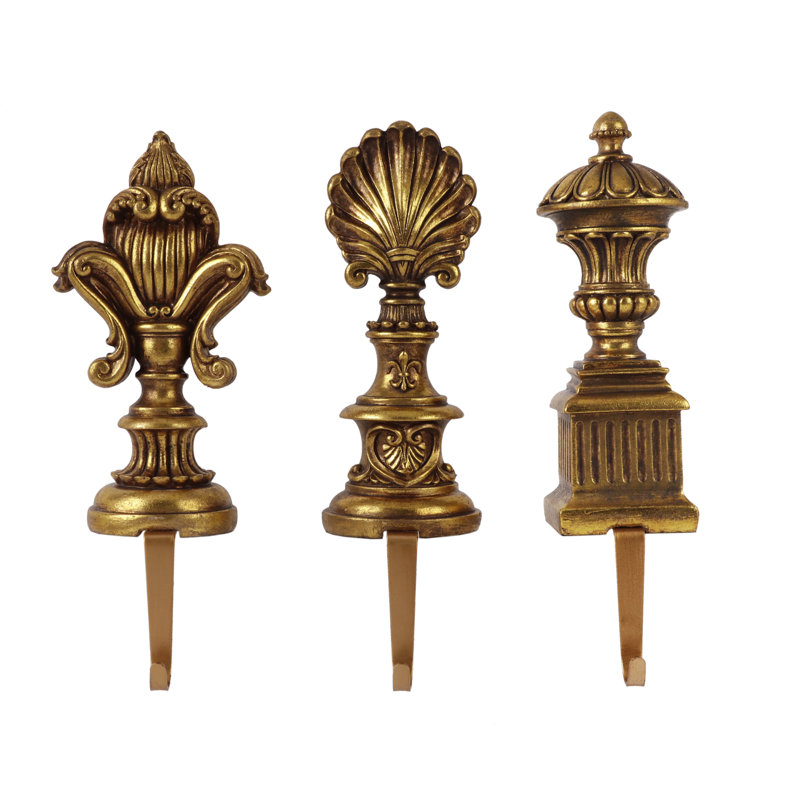 Finial Stocking Holder