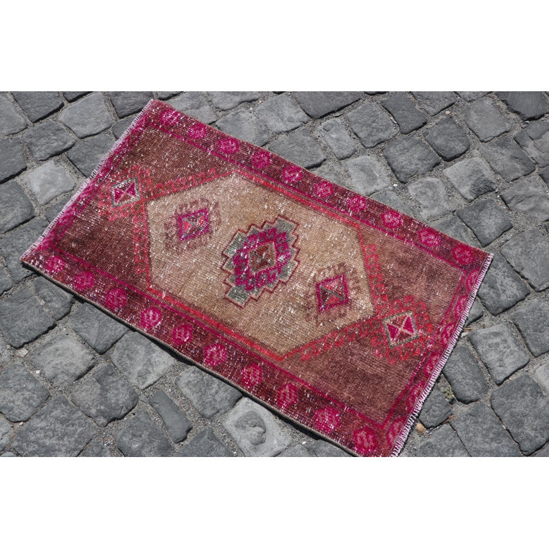 Vintage Handwoven Turkish Oushak Rug in Beige - Neutral Small Bathroom Rug