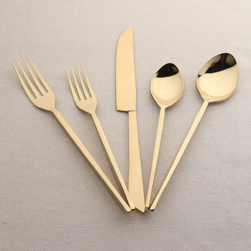 Ensemble de couverts 5 pièces Raechel
