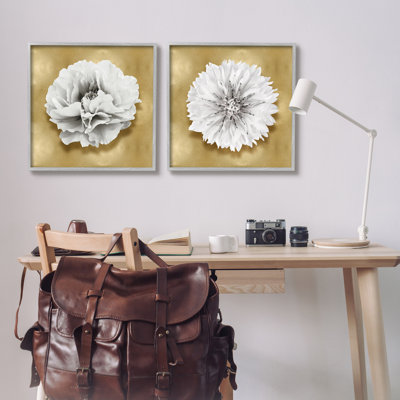 " White on Glam Flowers " 2 Piece Art Graphic Art Print