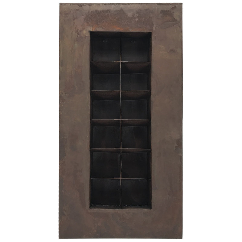 Willamette Metal Wall Planter, Rust Zinc, 28.5" H x 17.56" W x 3.63" D