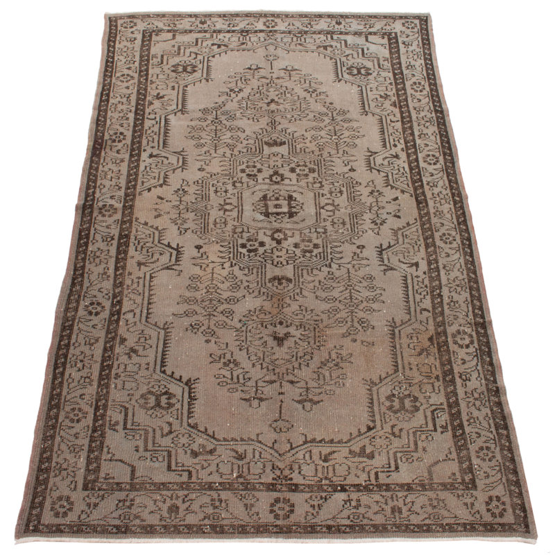 Tapis gris foncé Melis 5 pi 11 po x 9 pi 9 po