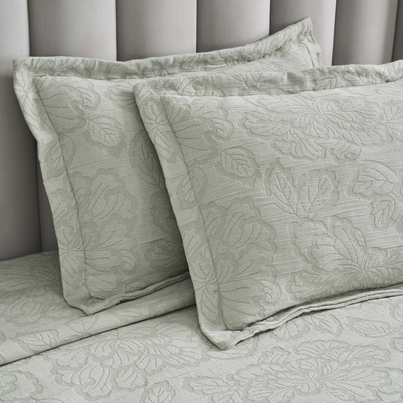 Hibiscus 100% Cotton Dual-Tone Matelassé Floral Bedspread Set , Sage, Full Bedspread + 2 Standard Pillowshams