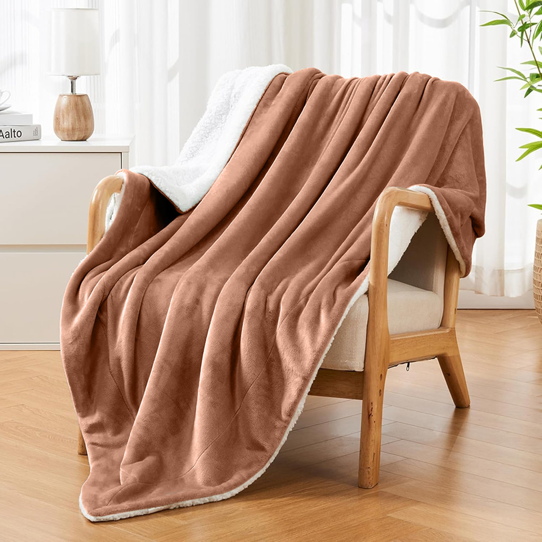 Adamczyk Soft Touch Mink Faux Fur Plush Sofa Throw/Blanket