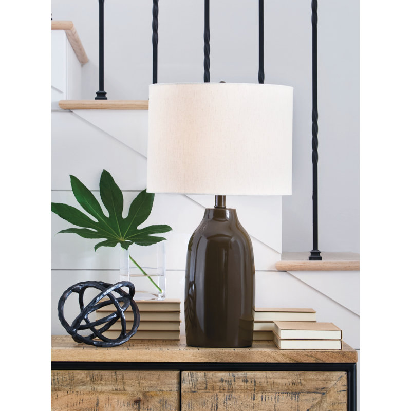Jyler Table Lamp
