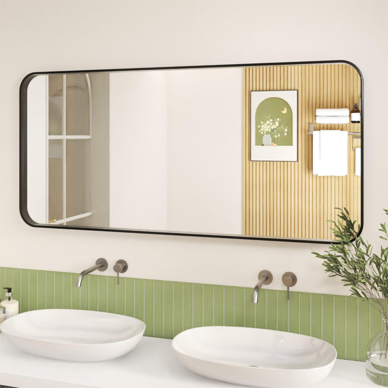 Élégant miroir encadré en aluminium avec coin arrondi pour une décoration intérieure élégante, Noir mat, 60 po x 28 po