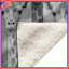 Couvertures monochromes de groupe de girafes-129211527