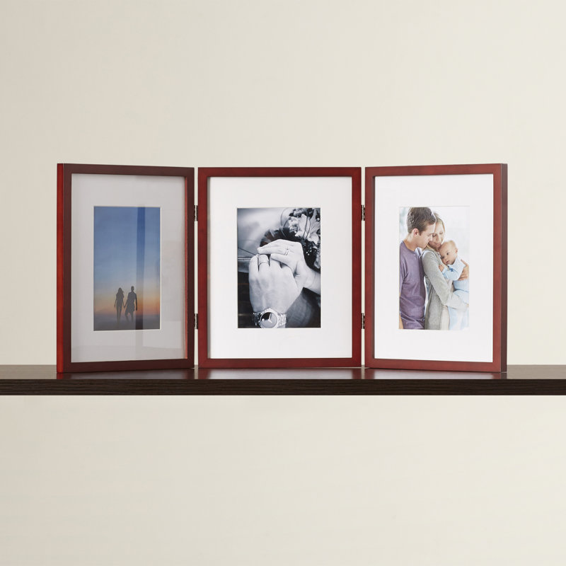 Triple cadre photo articulé avec passe-partout biseauté, Noyer