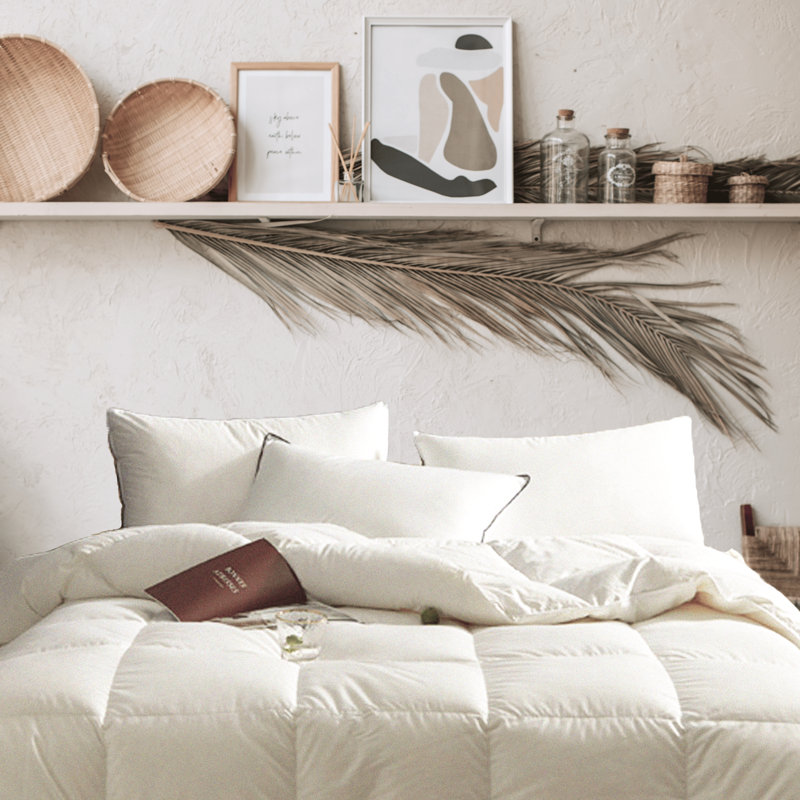 Marseille Summer 625 Fill Power White Duck Down 500TC Comforter, California King