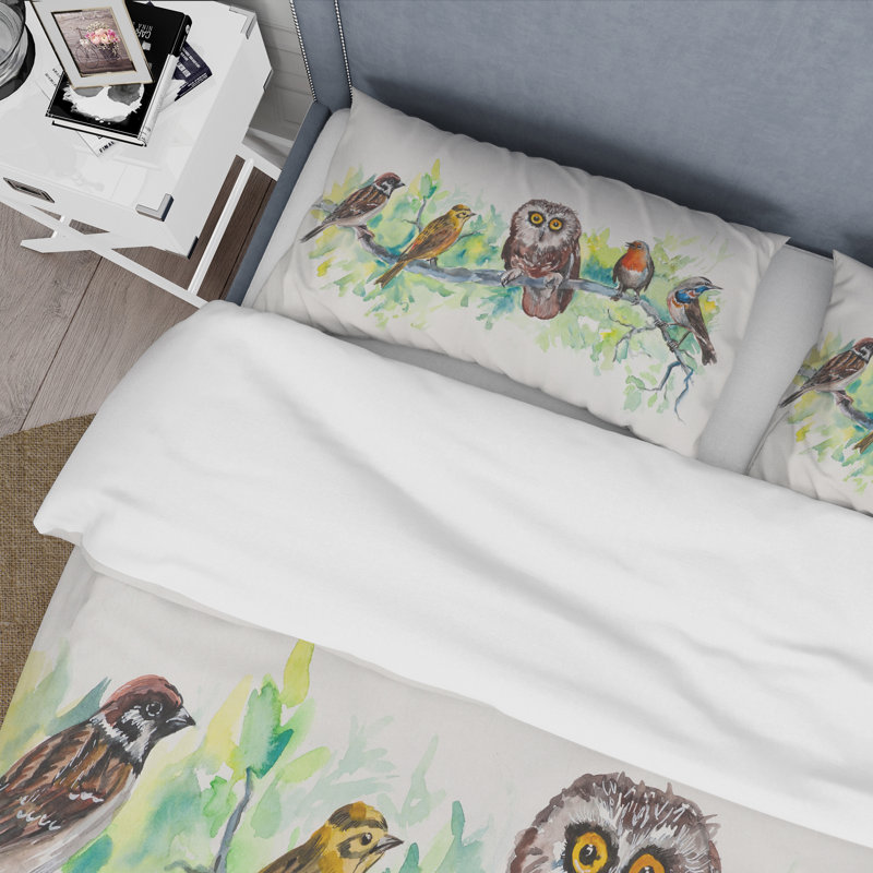 Hibou sur une branche avec des amis oiseaux - Ensemble de housse de couette traditionnel - Microfibre de polyester